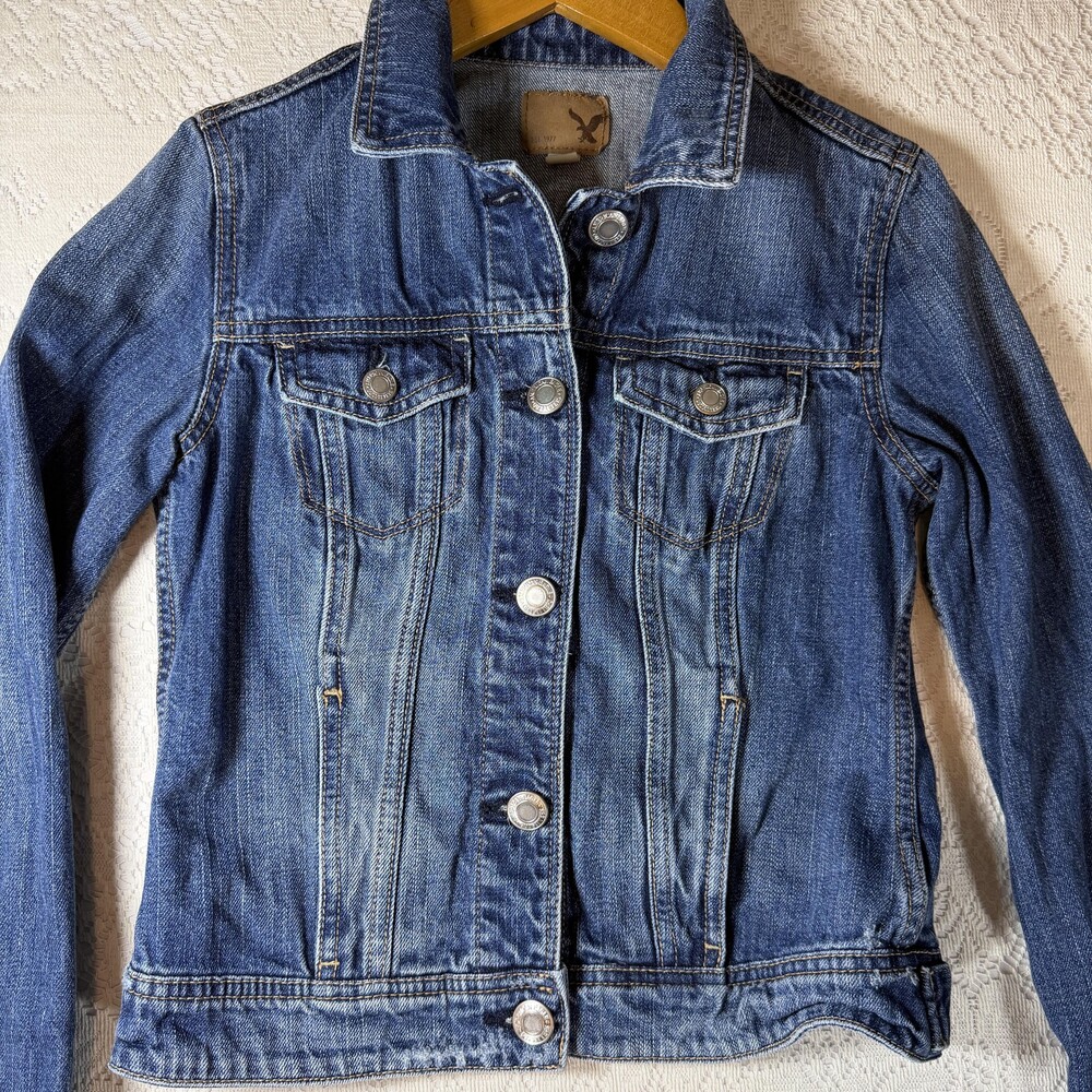 American Eagle Outfitters Jacket Womens XS Blue Denim Button Front Jean Trucker